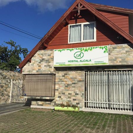 Hostal Y Departamentos Alcala 테무코 외부 사진