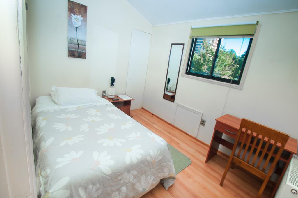 Hostal Y Departamentos Alcala 테무코 객실 사진