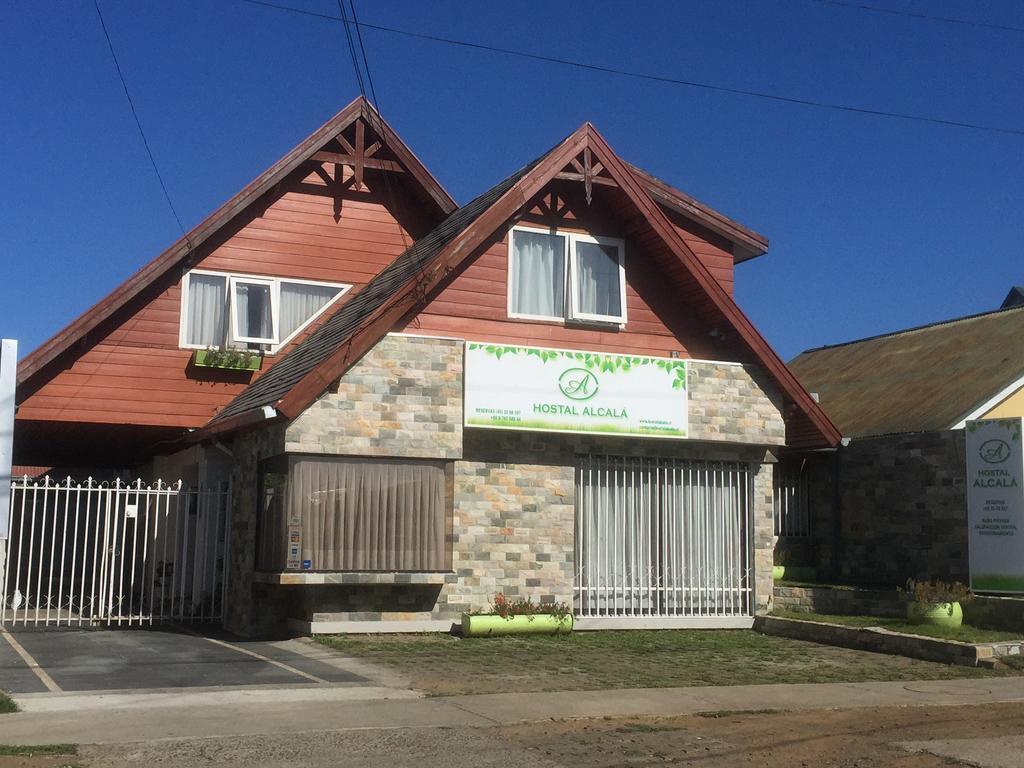 Hostal Y Departamentos Alcala 테무코 외부 사진