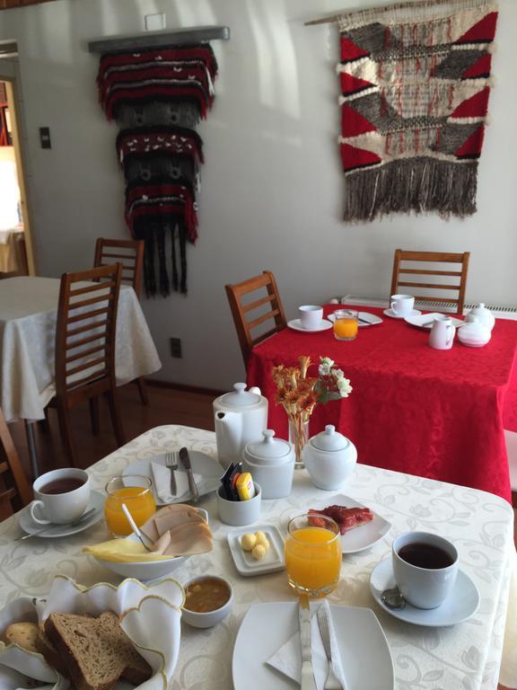 Hostal Y Departamentos Alcala 테무코 외부 사진