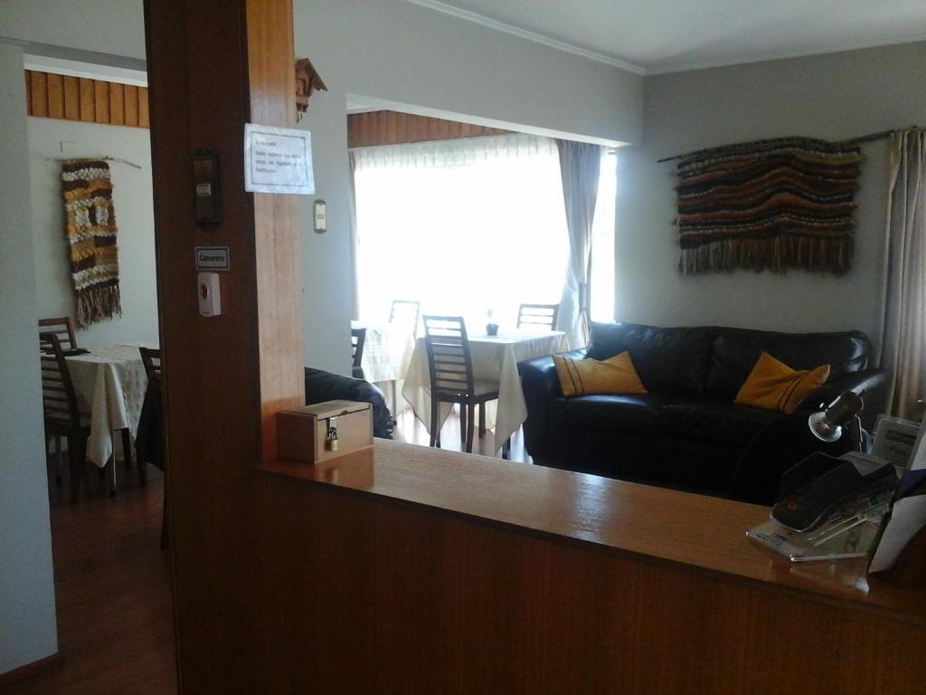 Hostal Y Departamentos Alcala 테무코 외부 사진
